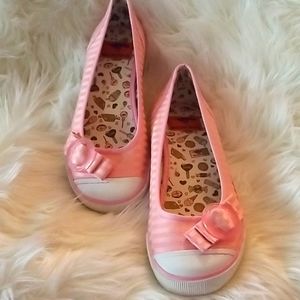 ROCKETDOG KITTEN SILKY STRIPES DRESSY SNEAKER